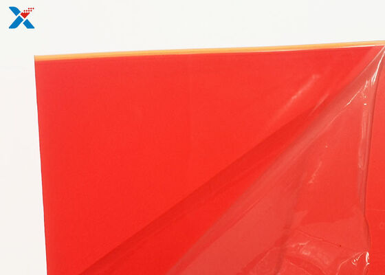 Feuille acrylique rouge expulsée de Casted 2mm avec la double surface polie