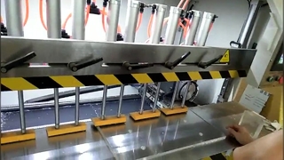 Processus de feuille acrylique